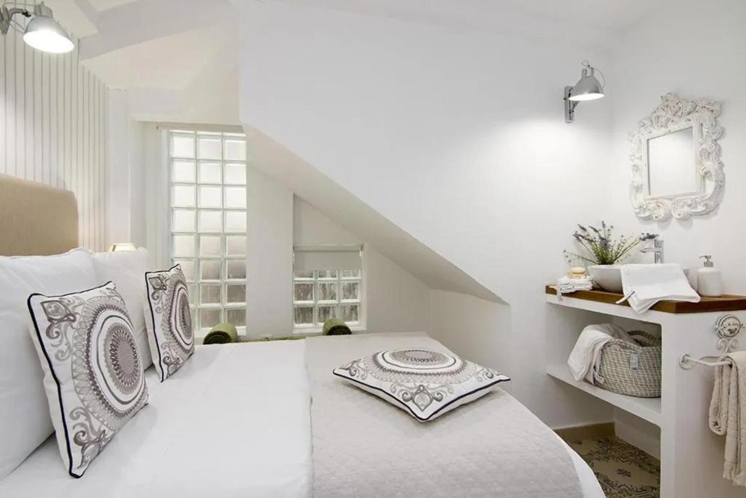 Apartamentos La Tona Puerta Elvira Centro Ciudad Granada Ngoại thất bức ảnh