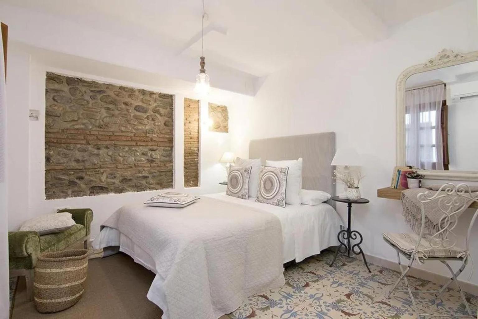 Apartamentos La Tona Puerta Elvira Centro Ciudad Granada Ngoại thất bức ảnh